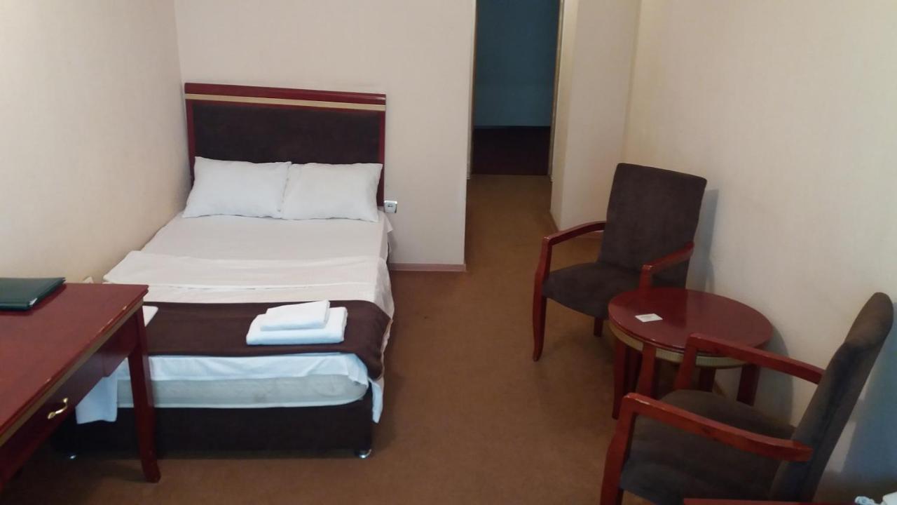 Saryarka Hotel Астана Екстер'єр фото